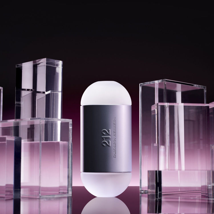 Imagen de Carolina Herrera 212 Perfume de Mujer 60 ml