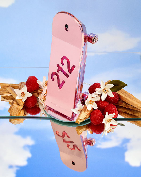 Imagen de Carolina Herrera 212 Heroes Perfume de Mujer 30 ml