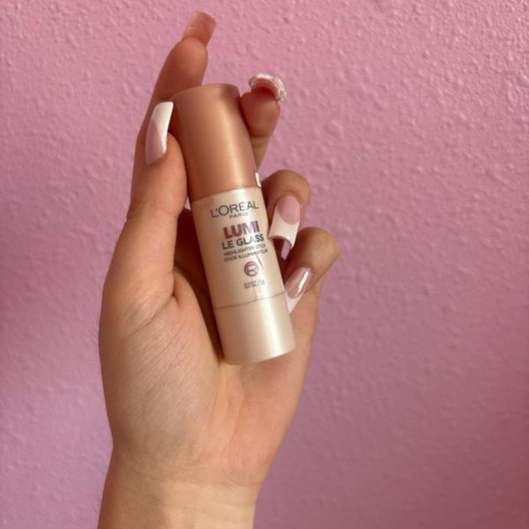 Imagen de Loreal Lumi Iluminador Le Glass - 610 Glassy Pearl Eclat